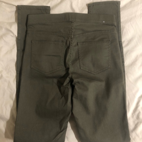 H&M Army Green Jegging - Picture 6 of 10